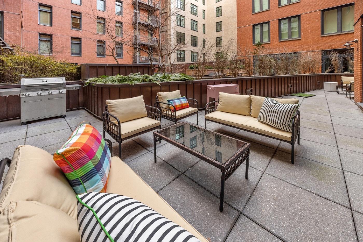 92 laight st #2j
