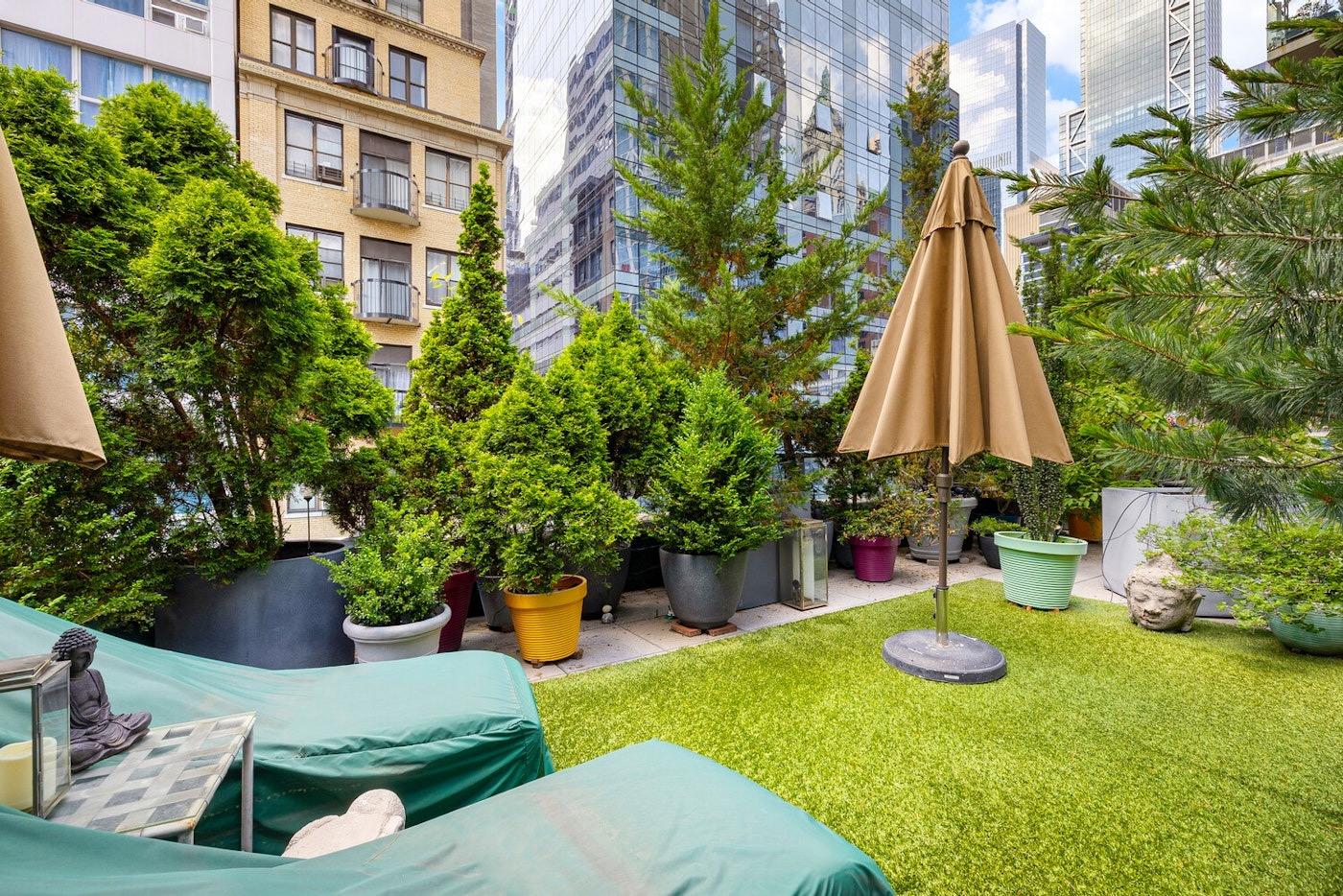 111 fulton st #ph111