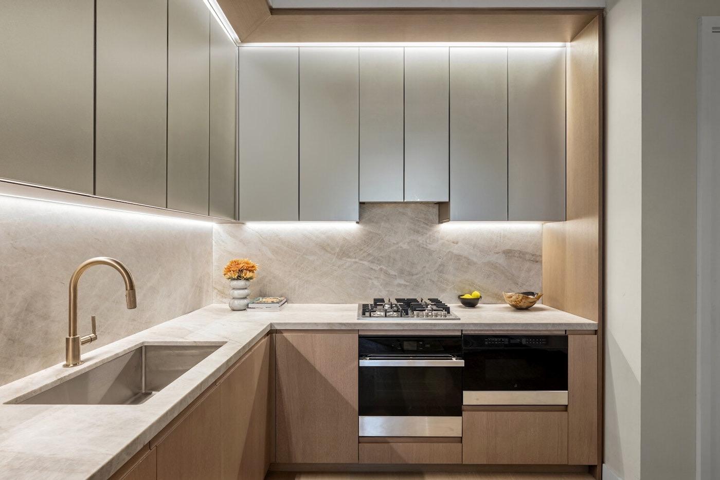 126 east 57 #705