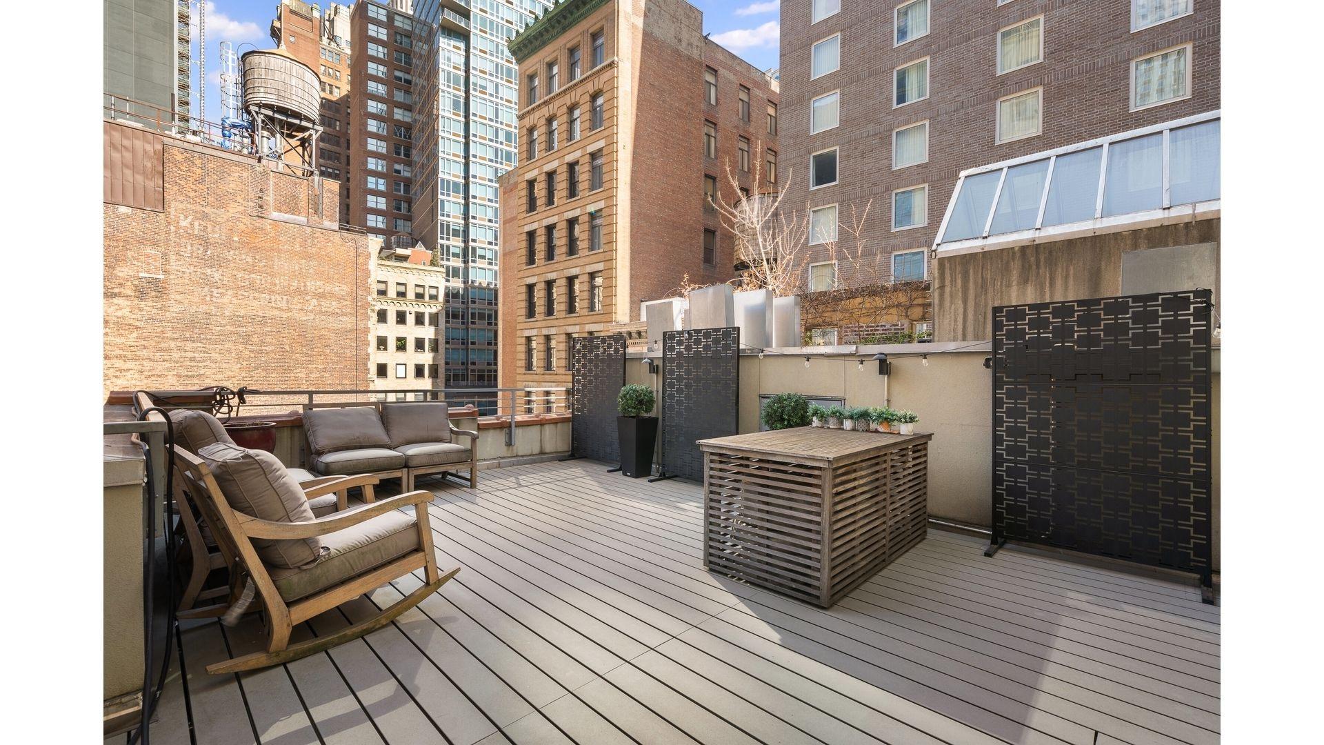 119 fulton st #8