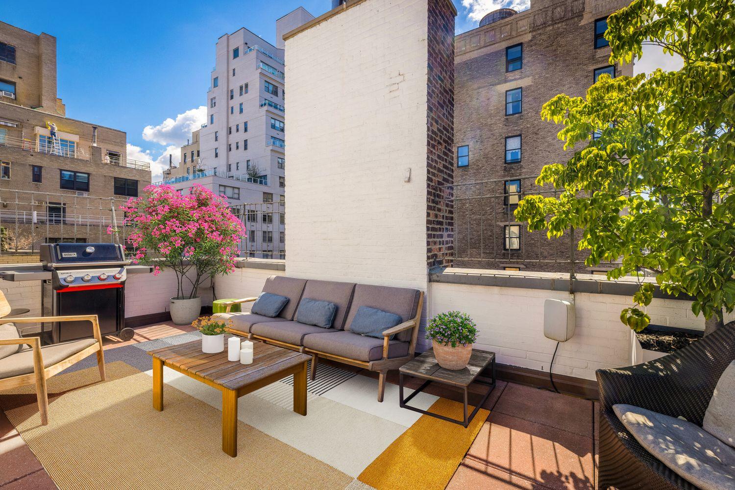 53 east 66 #9a
